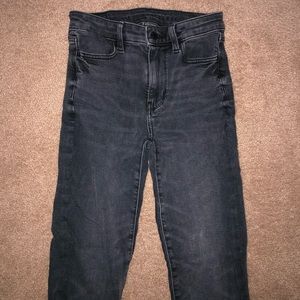 Washed Black Super Hi-Rise Distressed Jegging